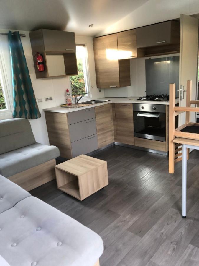 Mobil'Home - Camping **** Les Charmettes لو ماثيز المظهر الخارجي الصورة